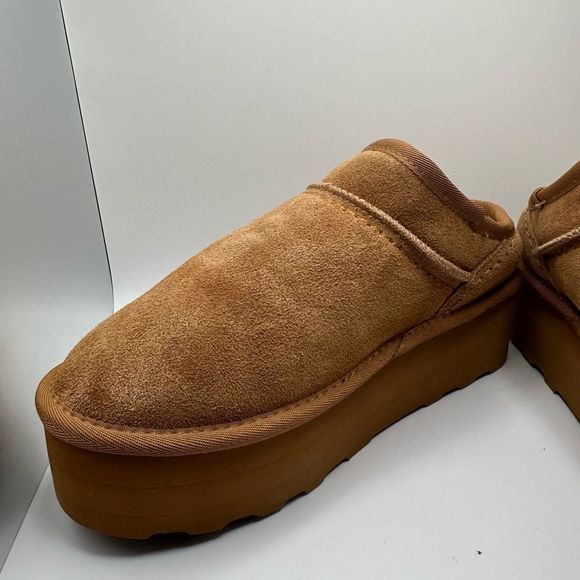 CUSHIONAIRE Women's Genuine Suede Cozy Mule Platform +Memory Foam 9 CHESTNUT - Picture 7 of 7